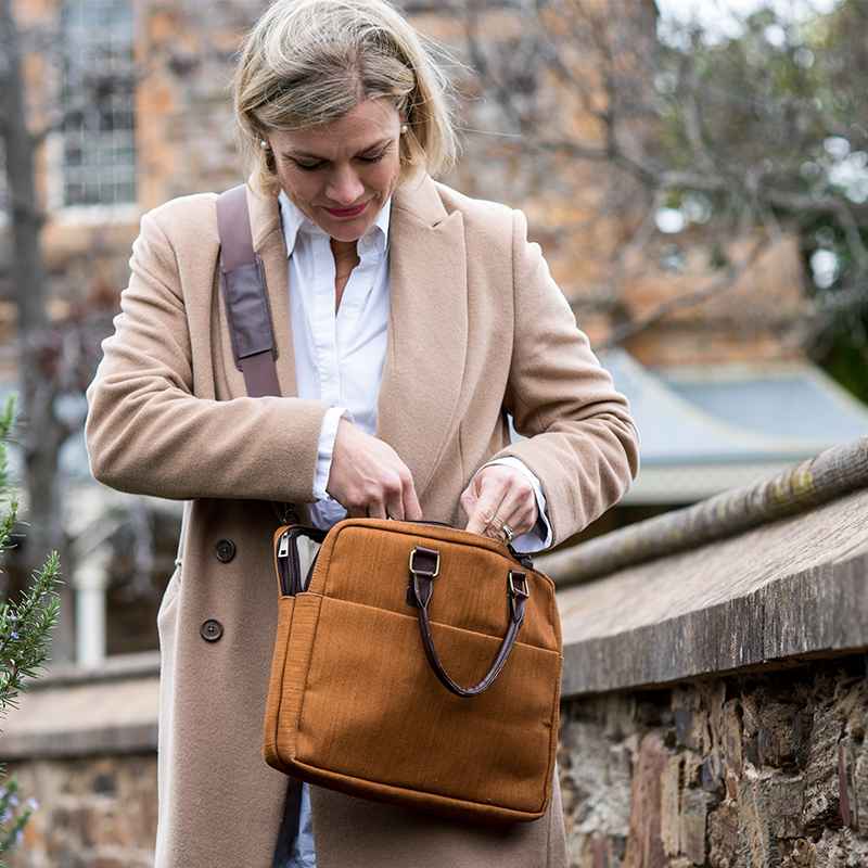 Laptop Bag Light Sand