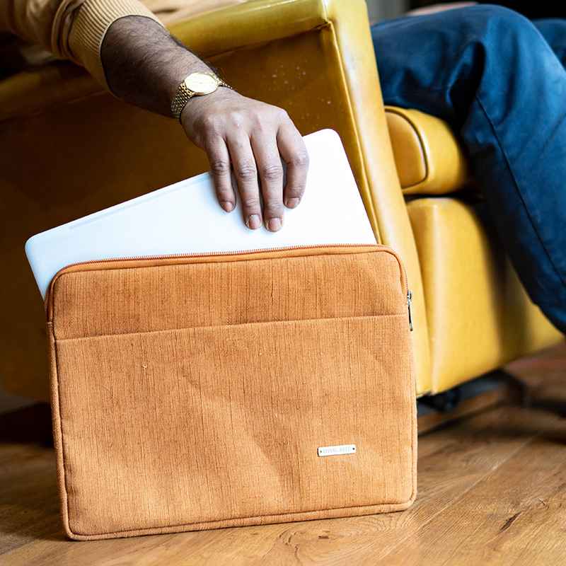 Laptop Sleeve Light Brown