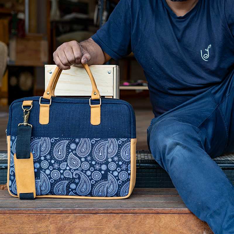Designer  Laptop Bag - Pasely
